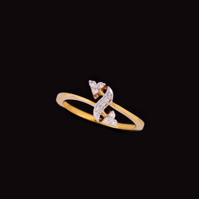 14K YG Cluster Diamond Ring-1pc