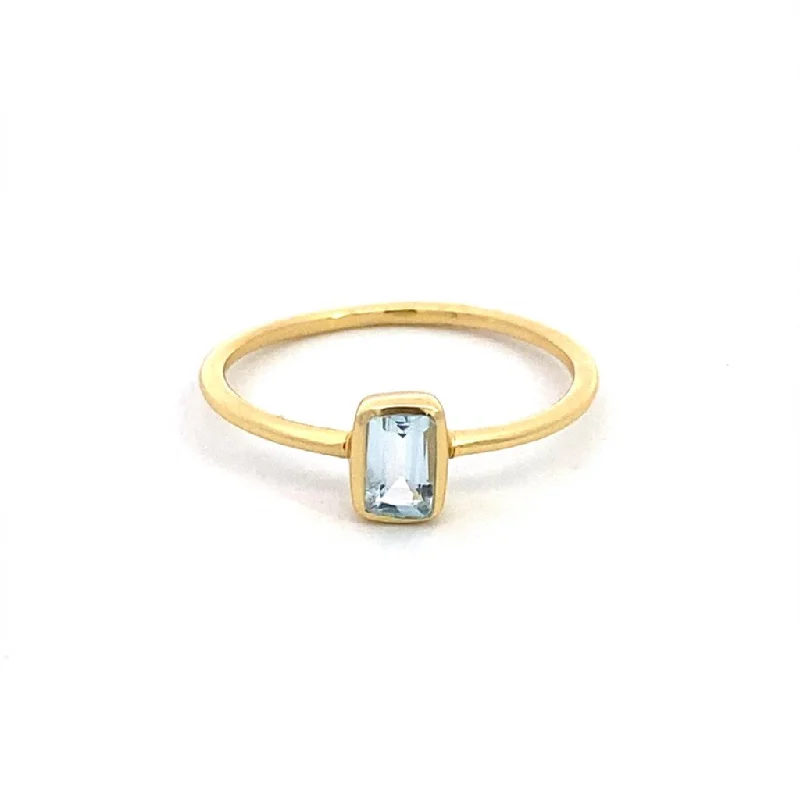 18K Yellow Gold Vermeil Blue Topaz Classic Ring