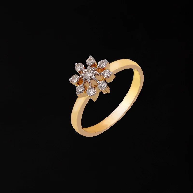 14K YG Cluster Diamond Ring-1pc