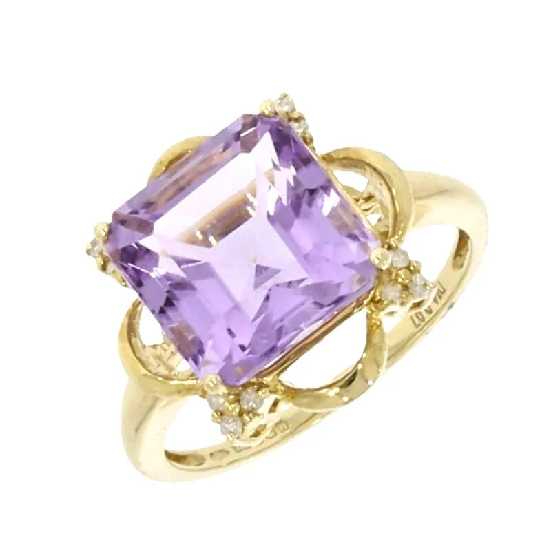 9ct Yellow Gold Amethyst and Diamond Dress Ring