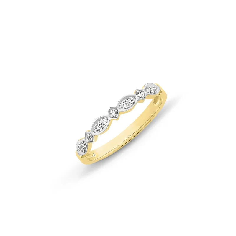 9ct Yellow Gold Fancy Diamond Ring