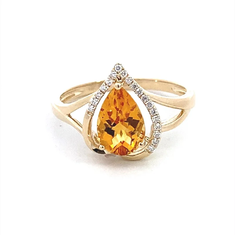 14K Yellow Gold Citrine And Round Diamonds Free Form Ring