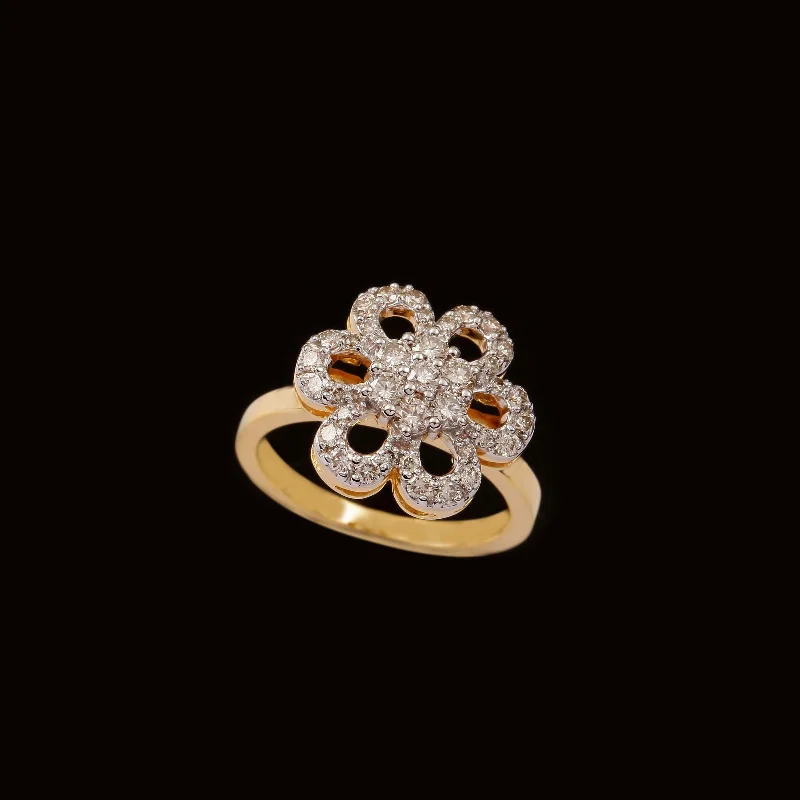 18K YG Flower Diamond Ring-1pc