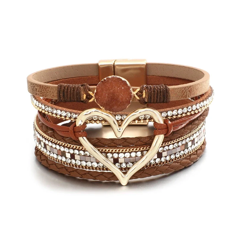 'Dalgu' Heart Charm Cuff Bracelet - brown