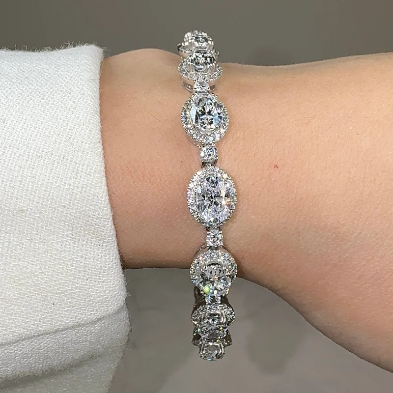 Oval Shape Halo 9 Carat Diamond Bracelet BRHAOC