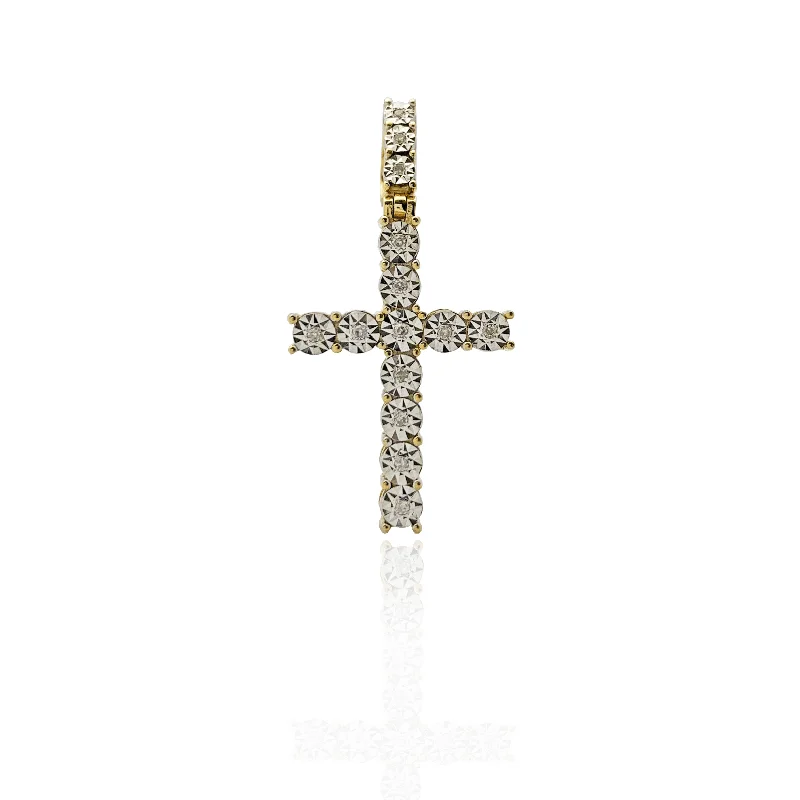 Single-Row Diamond Cross Pendant (10K)