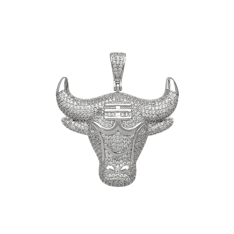 Iced-Out Bull Head Pendant (Silver)